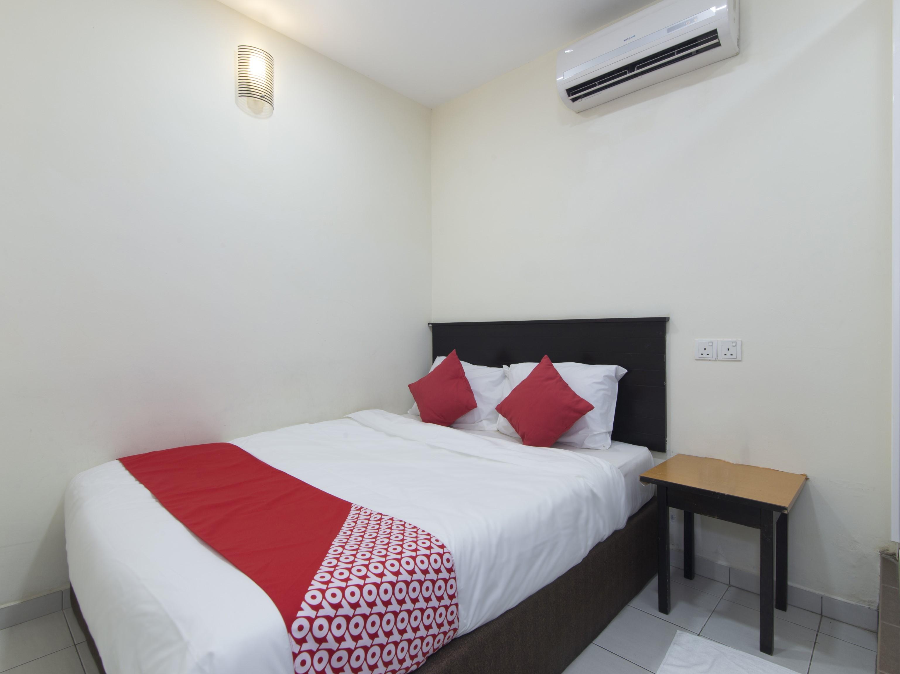 Oyo 91130 Hotel 91 Bukit Mewah Kajang Exterior foto